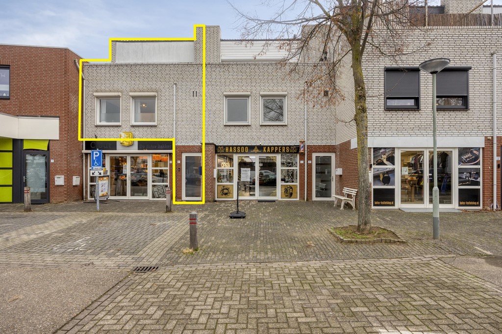Front Raadhuisstraat 9A Posterholt.jpg
